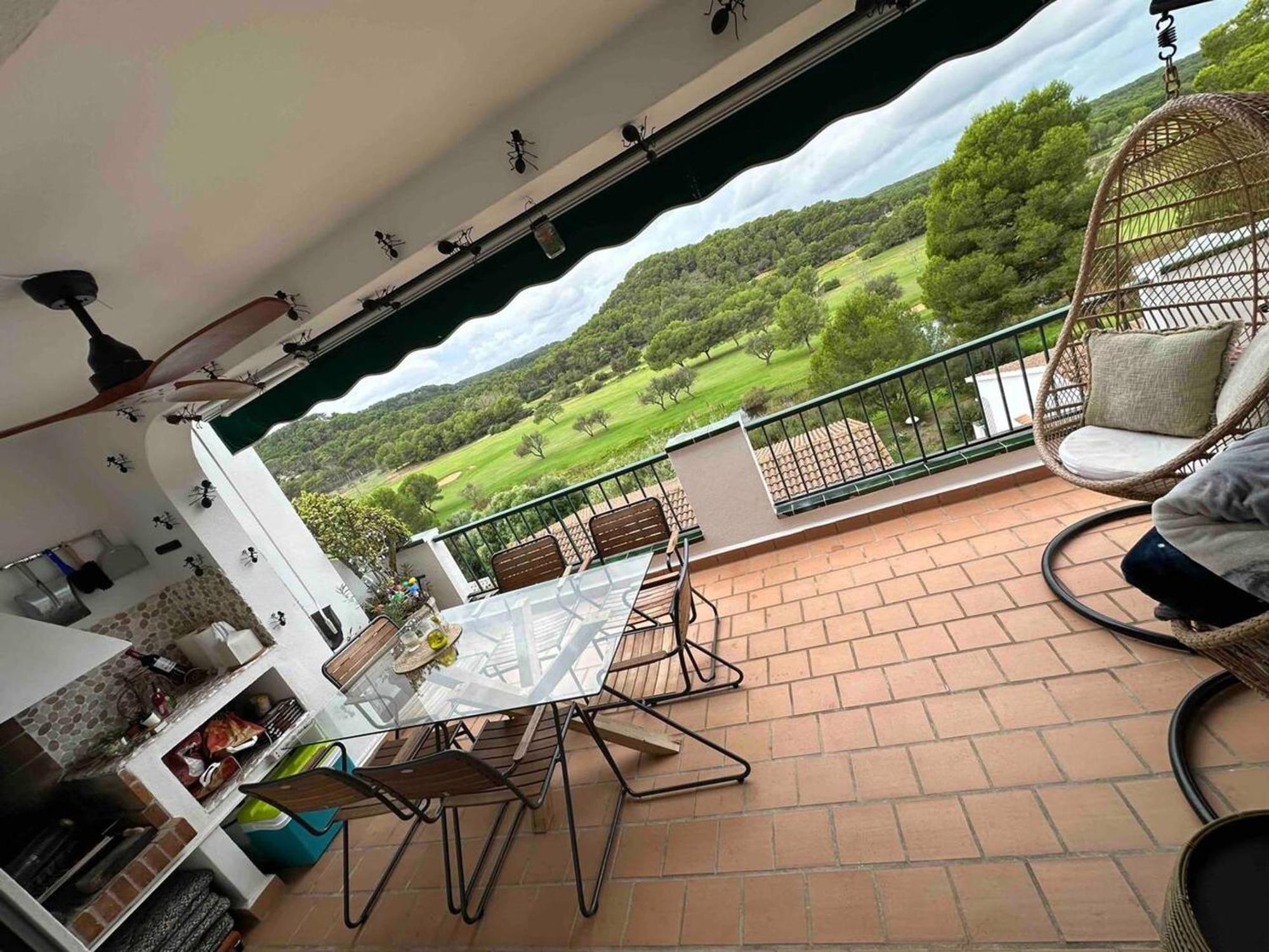 Spacious Near With Shared Pool * Son Parc
