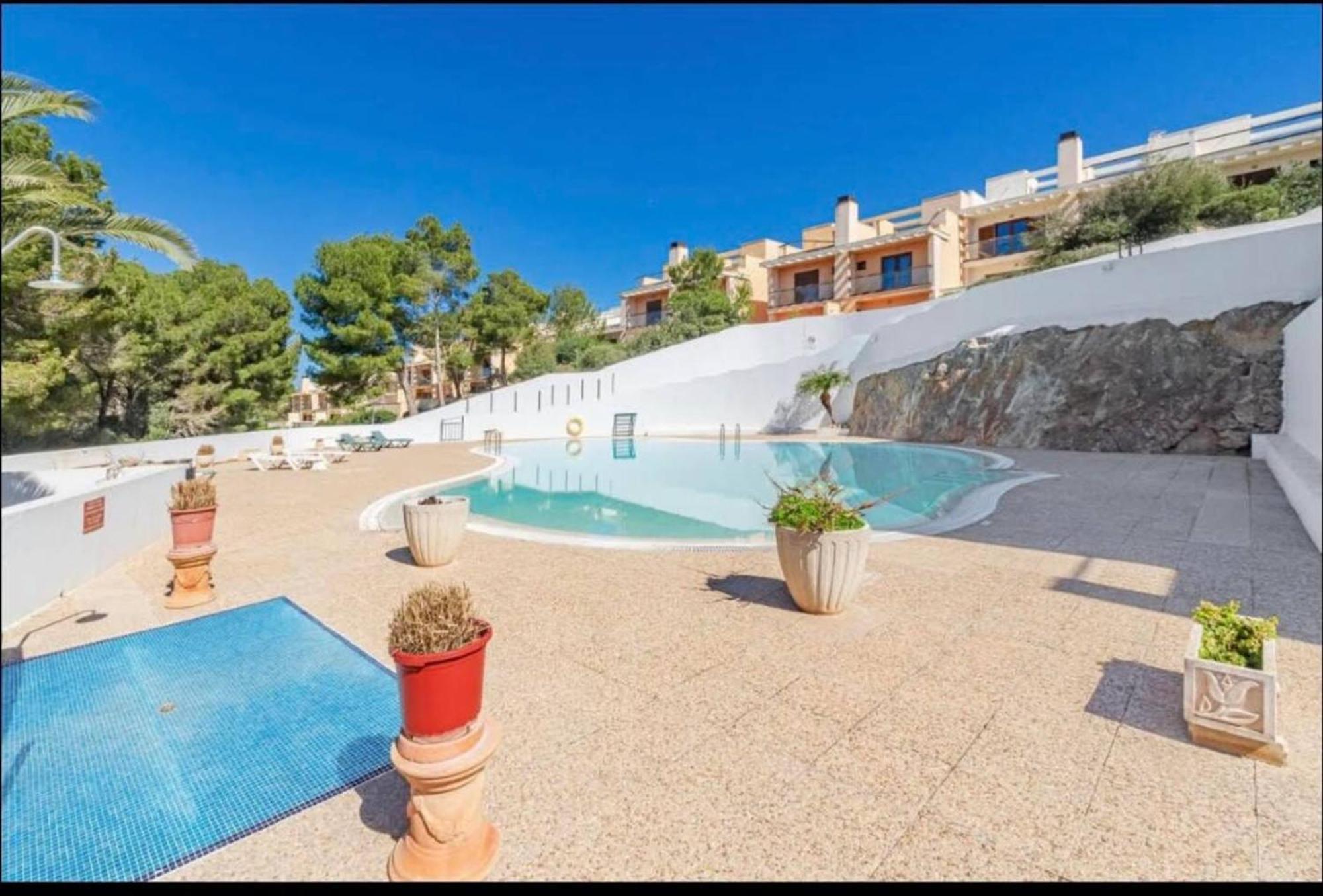 Apartamento Spacious Near With Shared Pool *