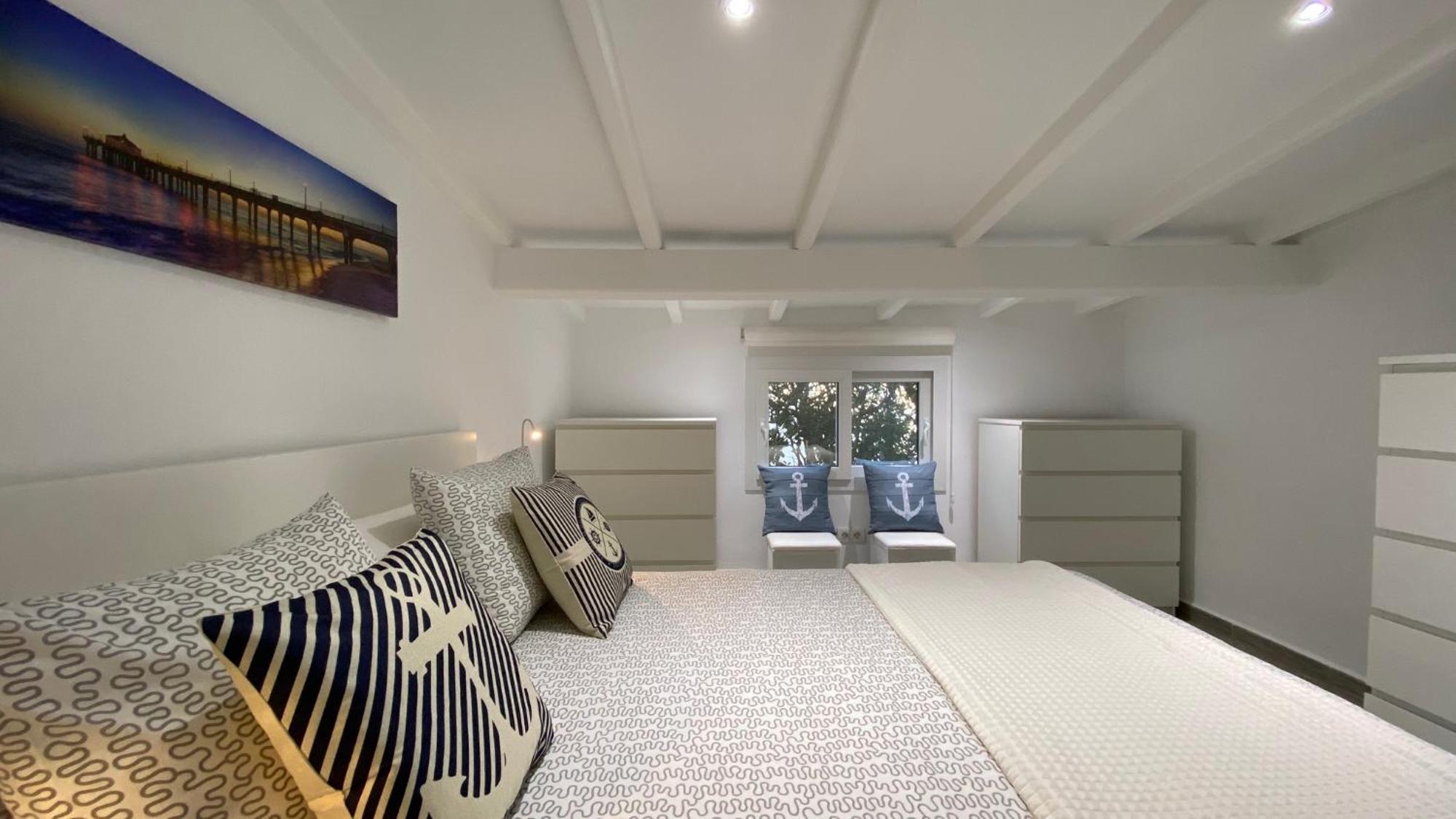 Сasa de vacaciones Luxury Oceanfront In An Idyllic Location No1 *