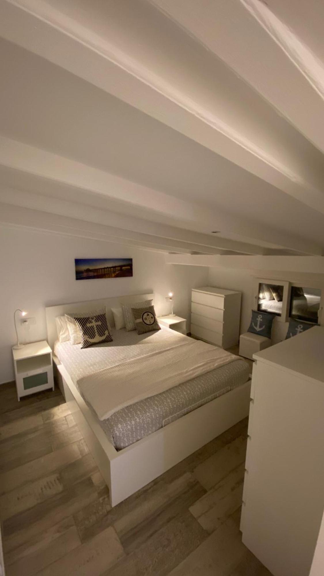 Luxury Oceanfront In An Idyllic Location No1 * Cala'N Bosch (Menorca)