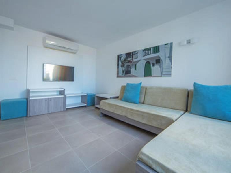 Apartahotel Ferrer Skyline 4*