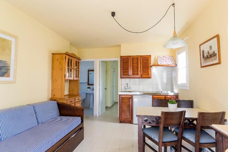 Apartamento Brisas I&ii Cala'N Bosch (Menorca)