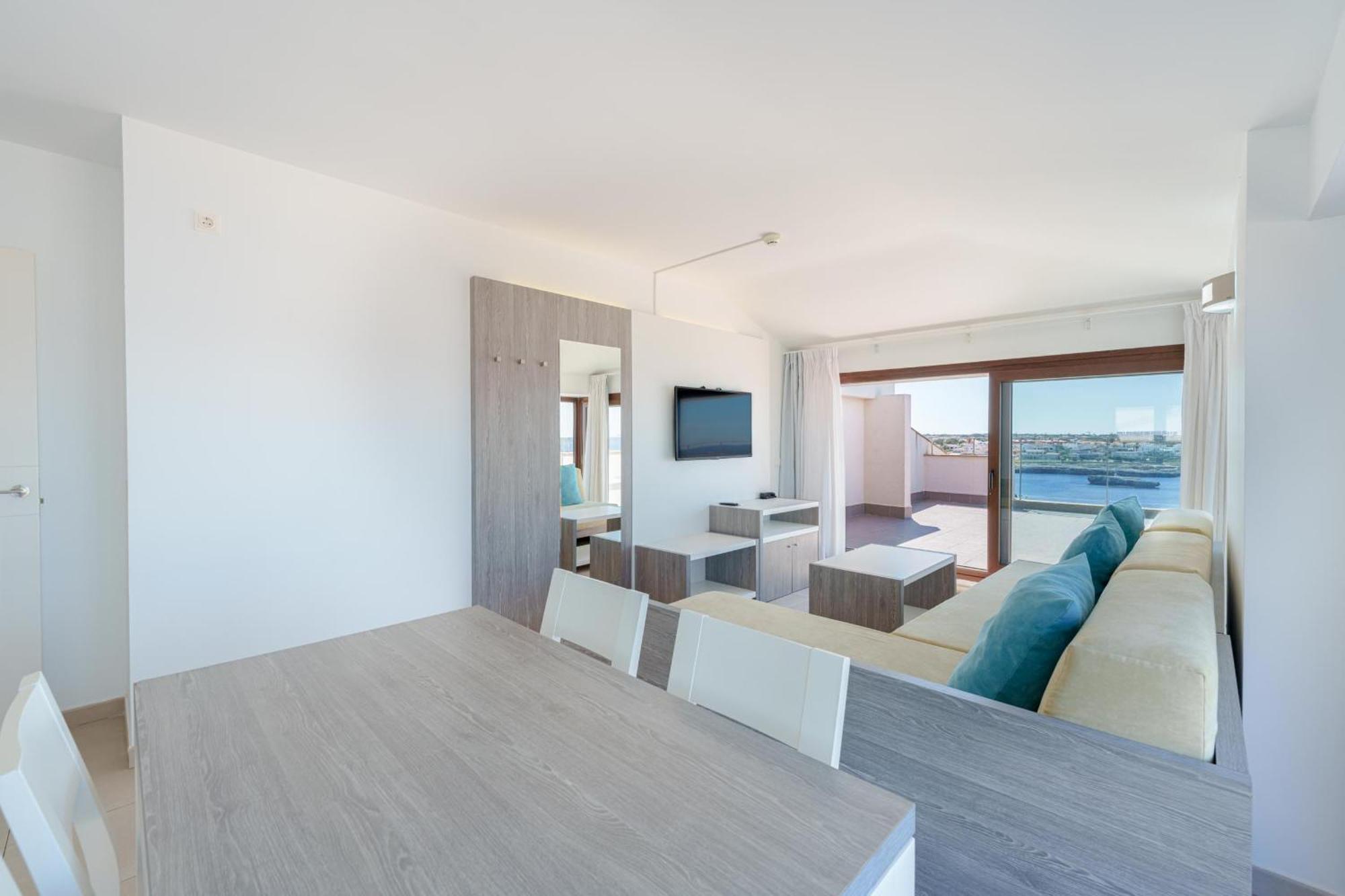 Ferrer Skyline 4*