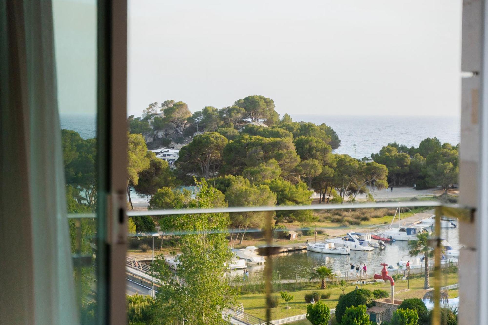 Cala Galdana&apartamentos D'aljandar Cala Galdana (Menorca)
