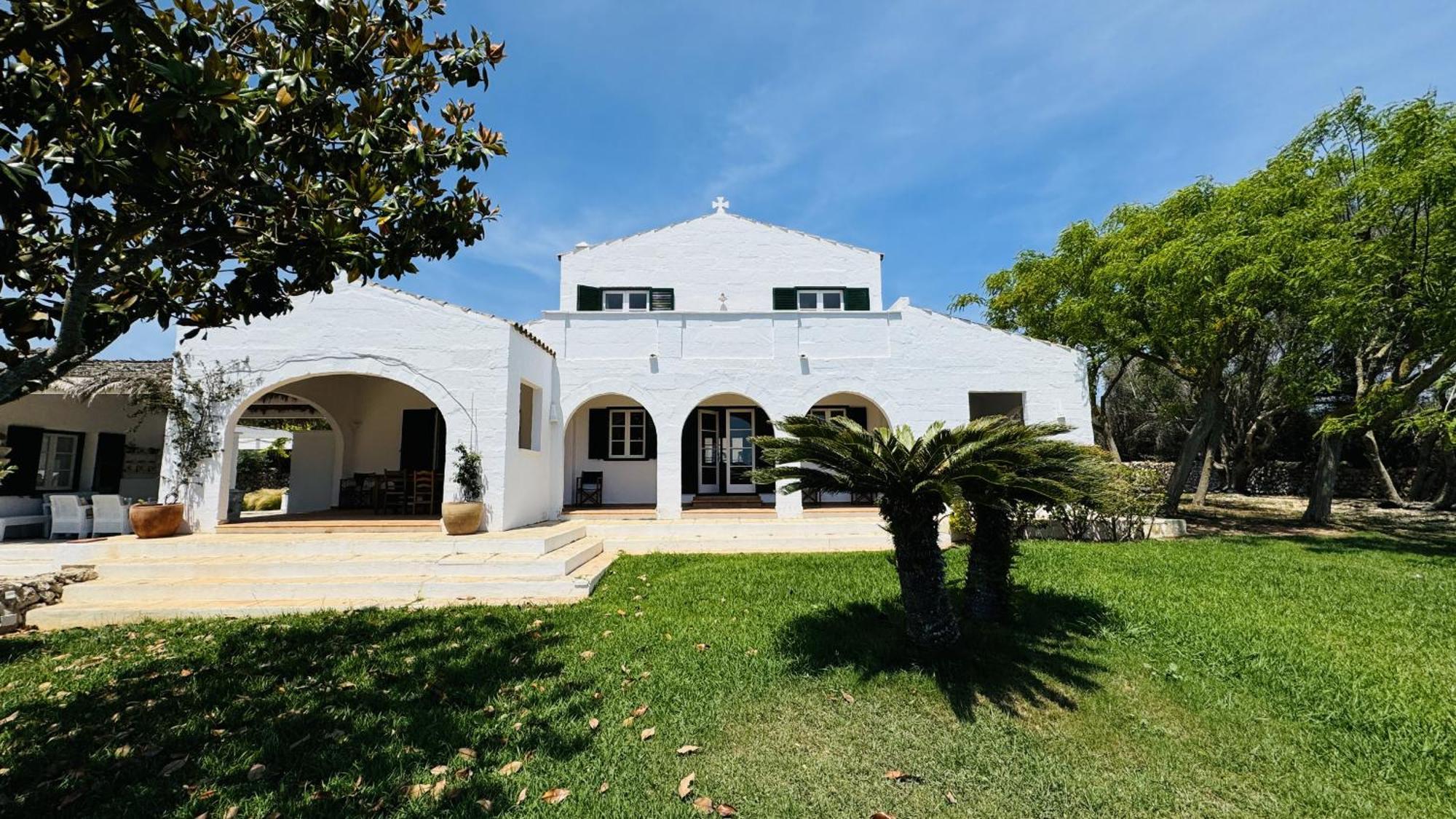 Casa Sabarraca Сasa de vacaciones Sant Lluís