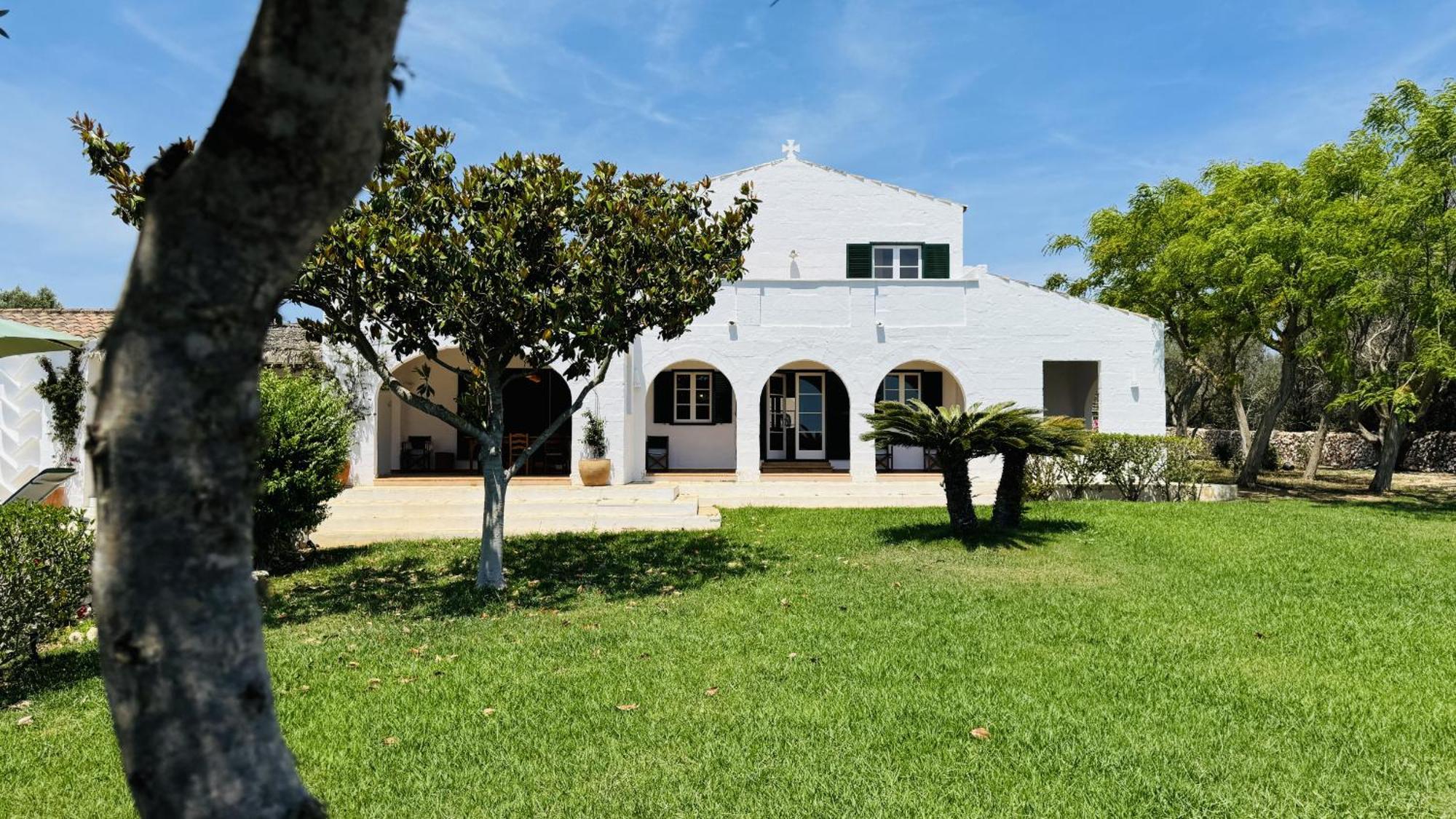 Casa Sabarraca Sant Lluís