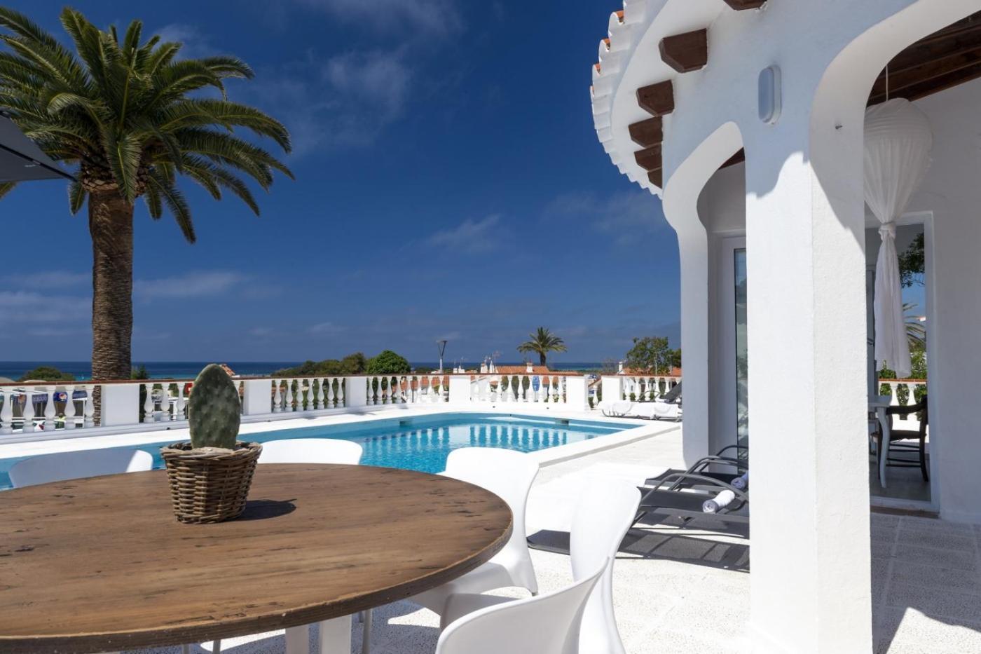 German 114 Sea Views Son Bou