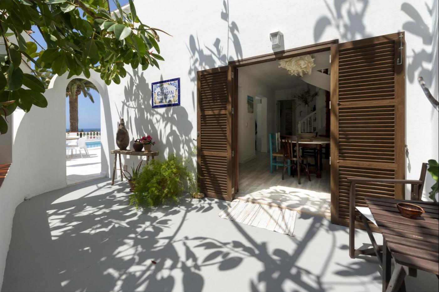 German 114 Sea Views Apartamento