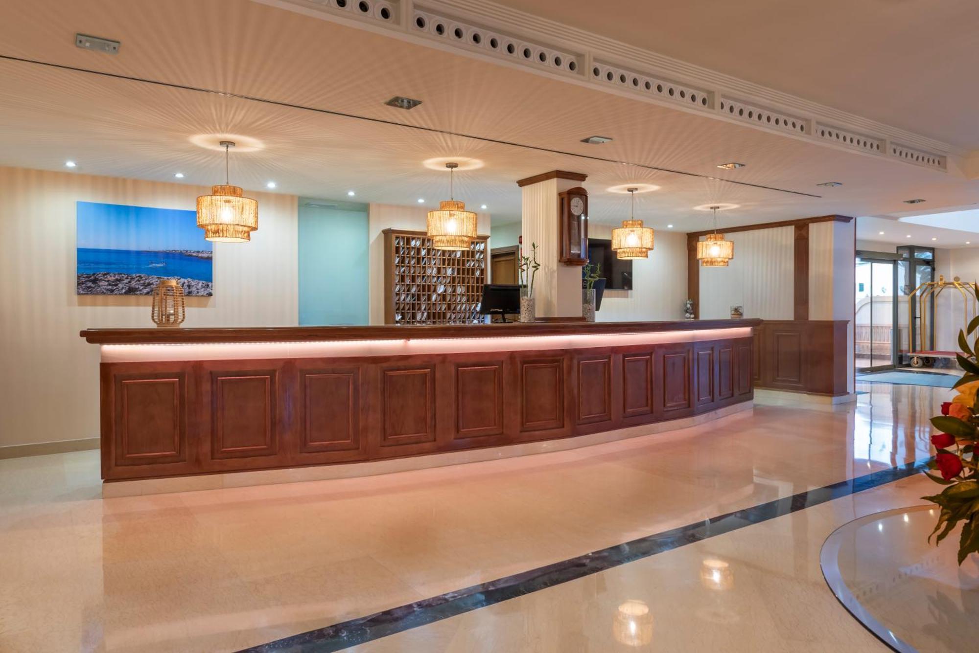 Valentin Star Menorca - Adults Only