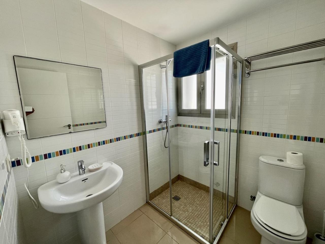 Menorcahome 14 Villa Cala'N Bosch (Menorca)