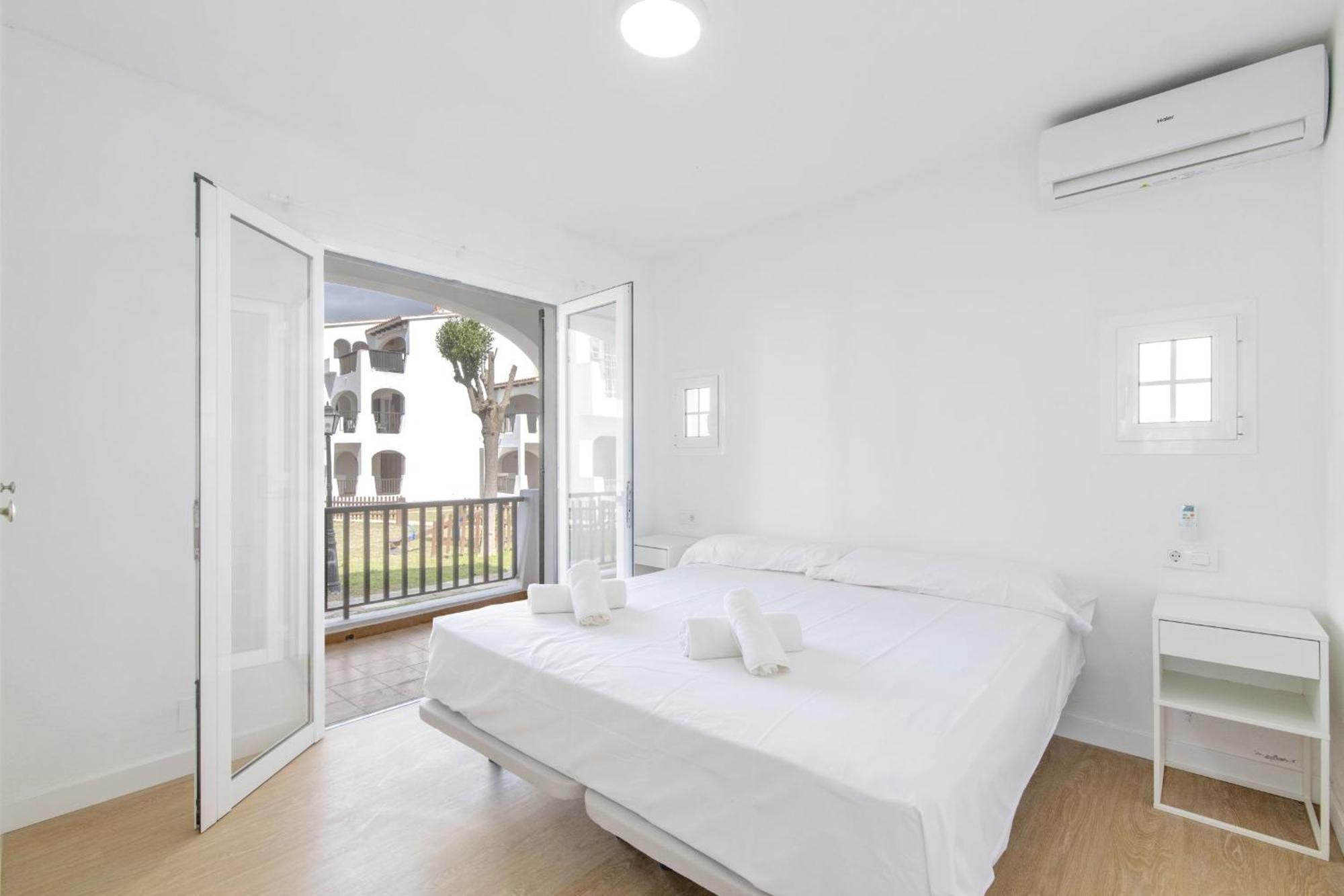 Apartment Siesta Mar Private 53 Cala'n Porter 3 Bed
