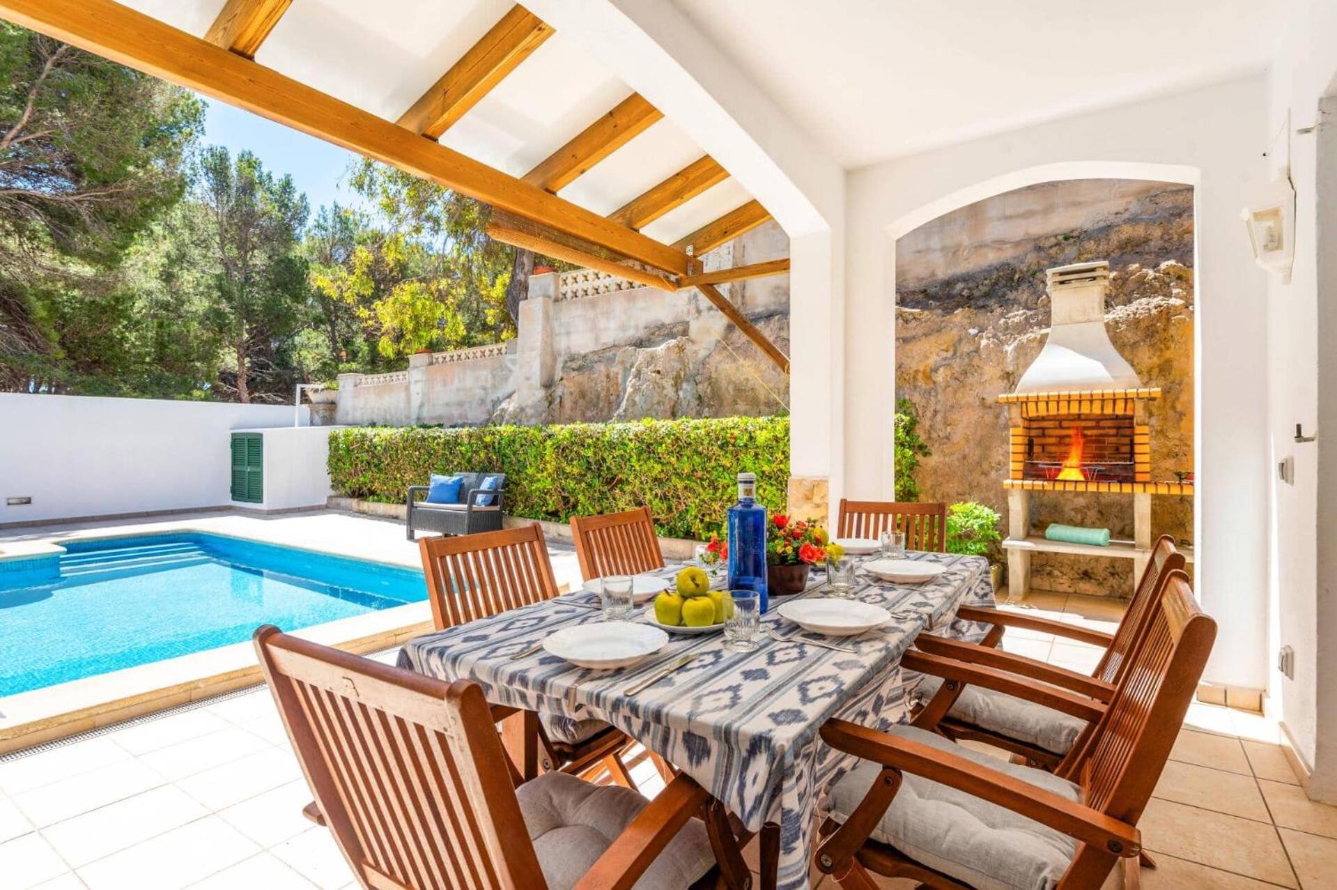 Villa Mariposas By *
