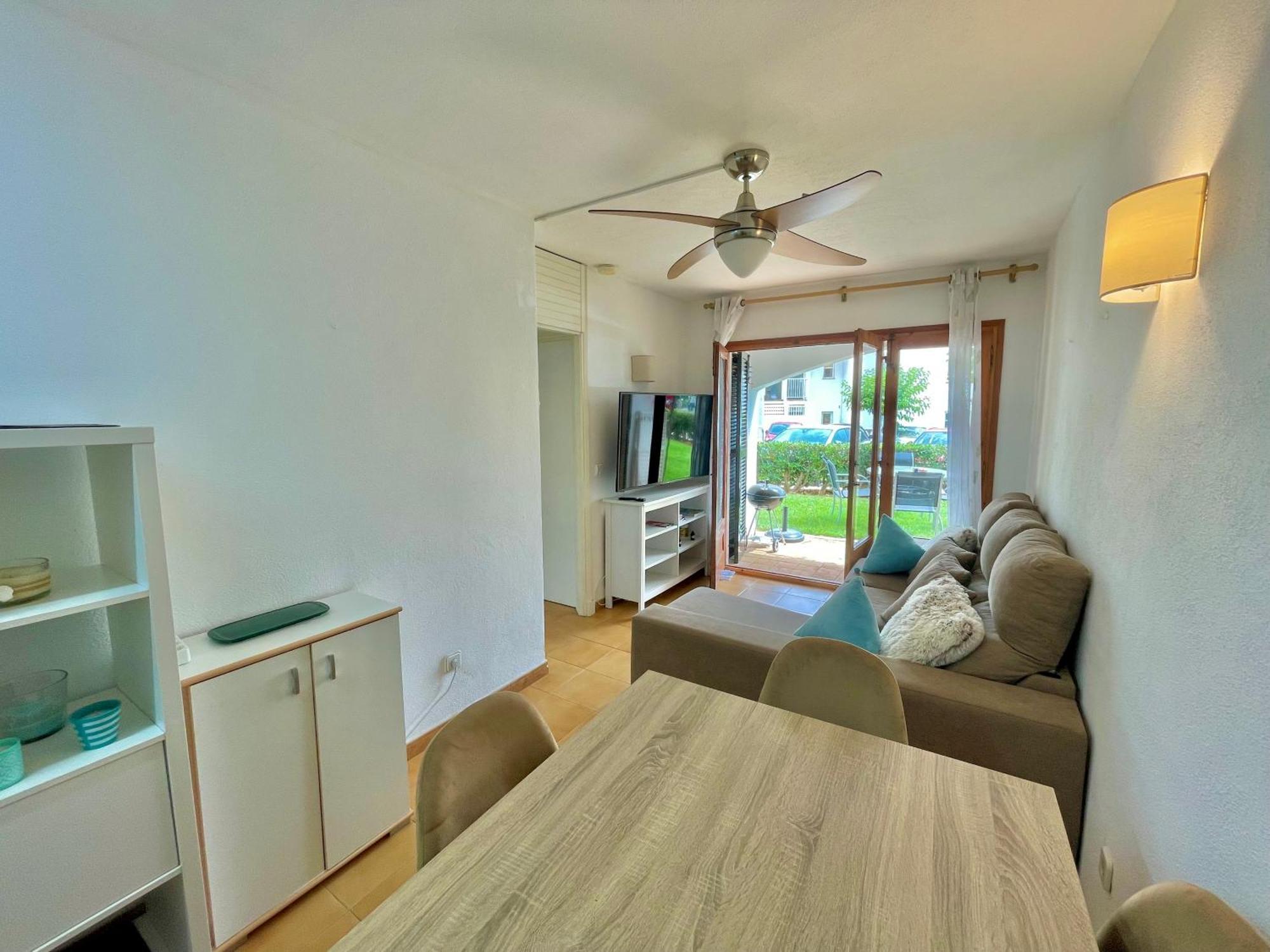 Apartamento Llevant En Planta Baja Con Piscina Arenal d'en Castell