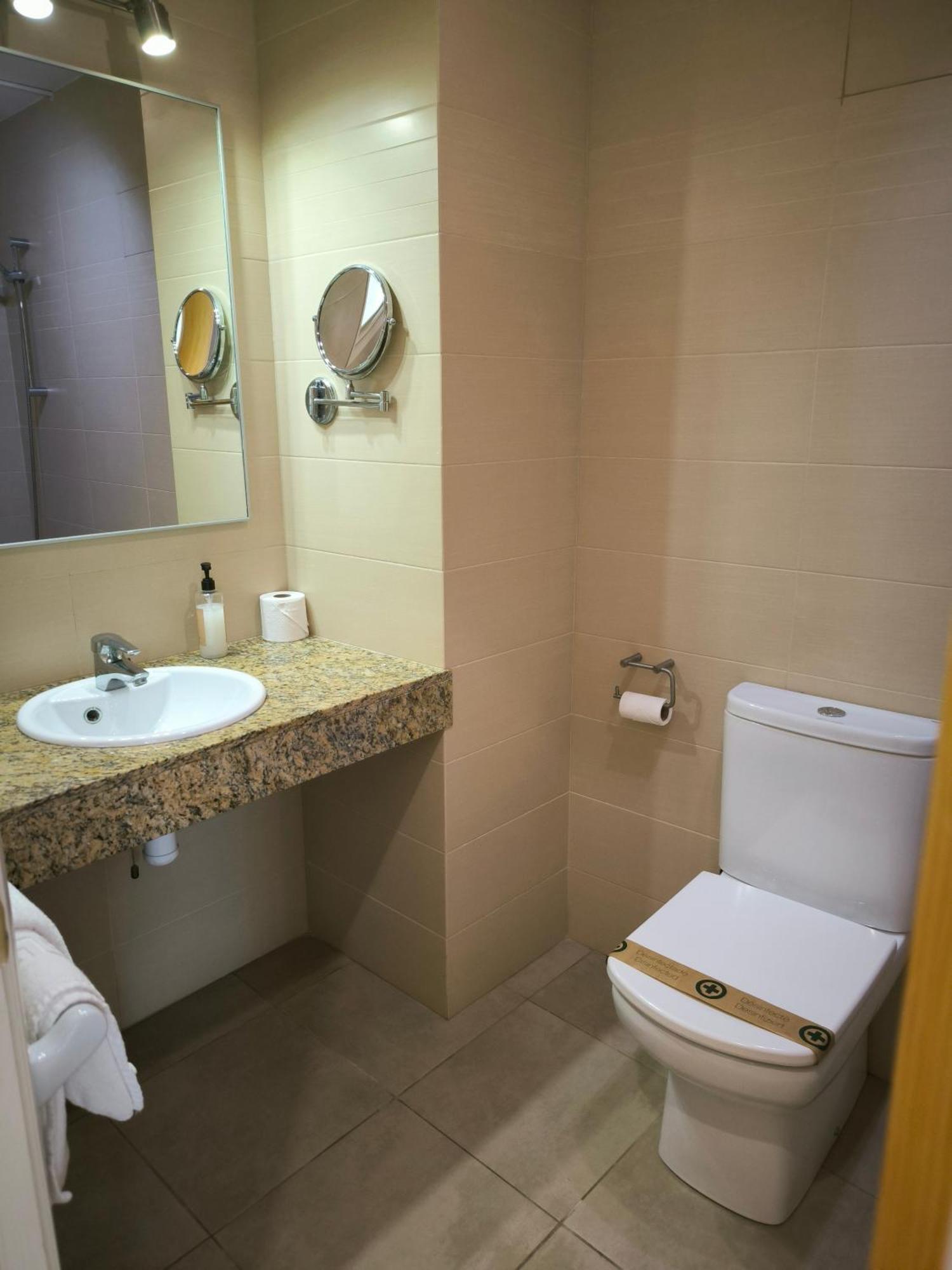 Hotel Geminis 2*