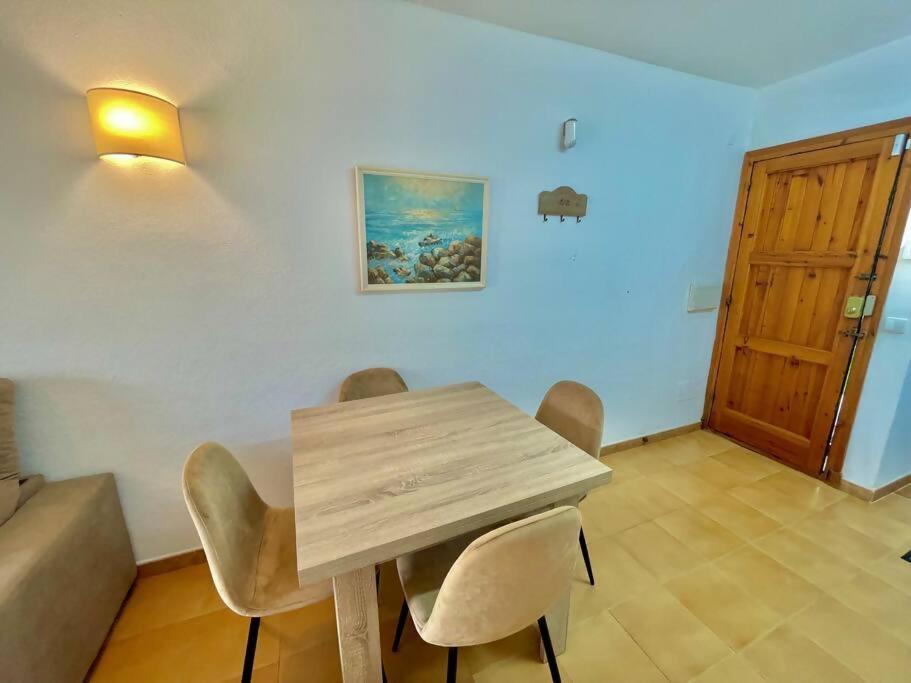 Apartamento Llevant En Planta Baja Con Piscina
