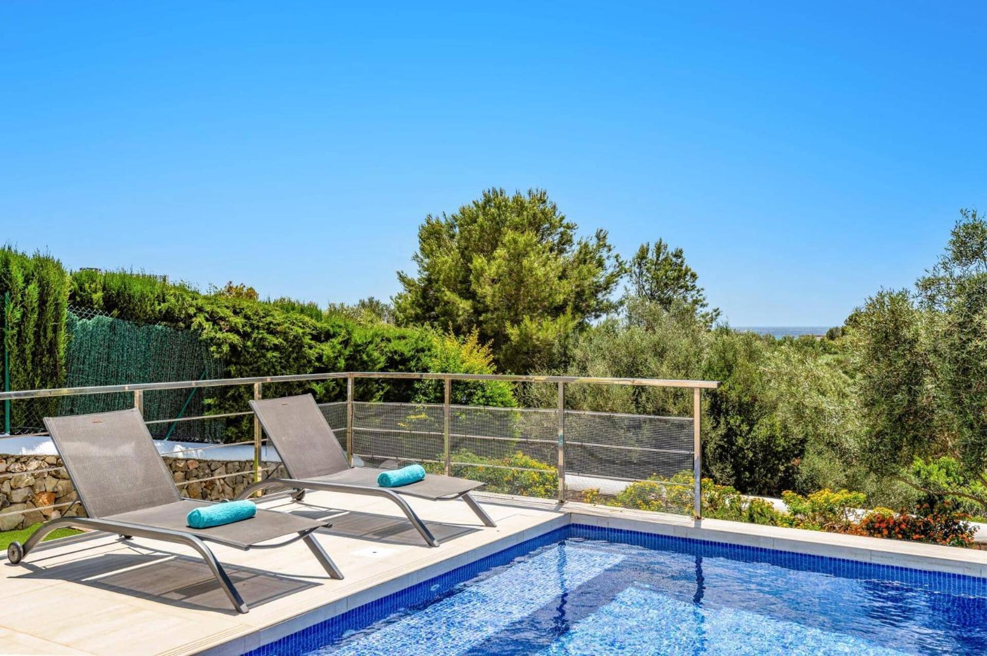Villa Paradise Son Bou By *
