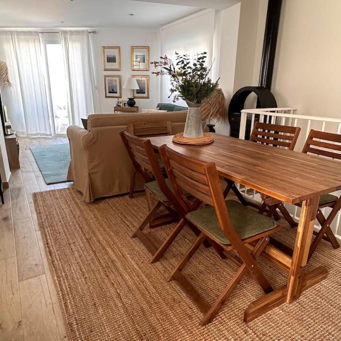 Beautiful House 100 Metres From Santandria Сasa de vacaciones