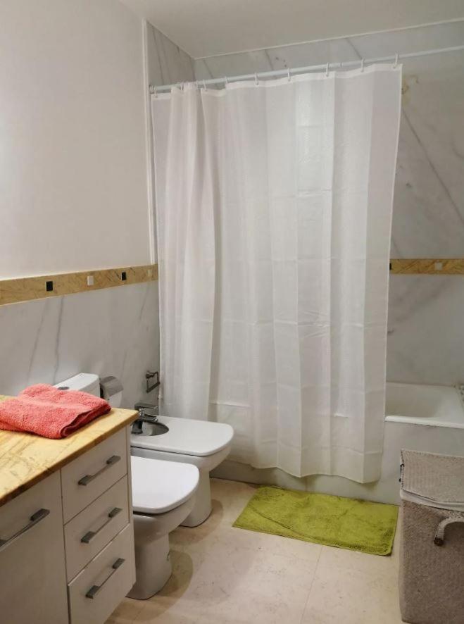 Apartamento Con Piscina *