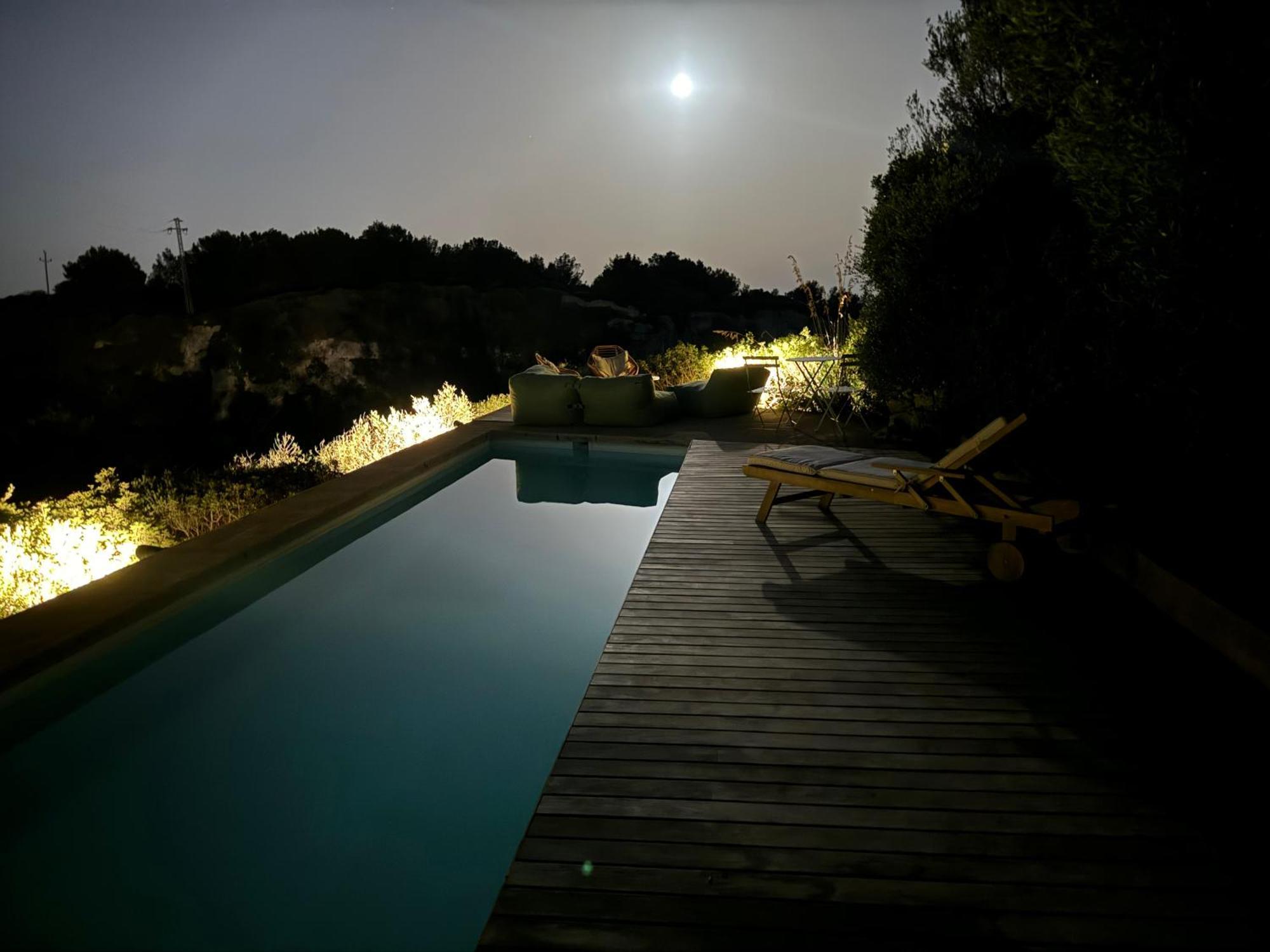 Luxury With Private Pool Apartment Binisafua