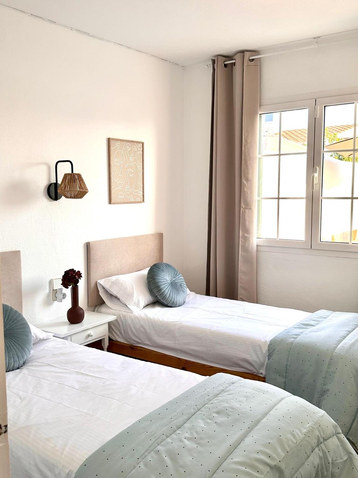 Сasa de vacaciones Con Piscinas Privadas Junto Al Mar