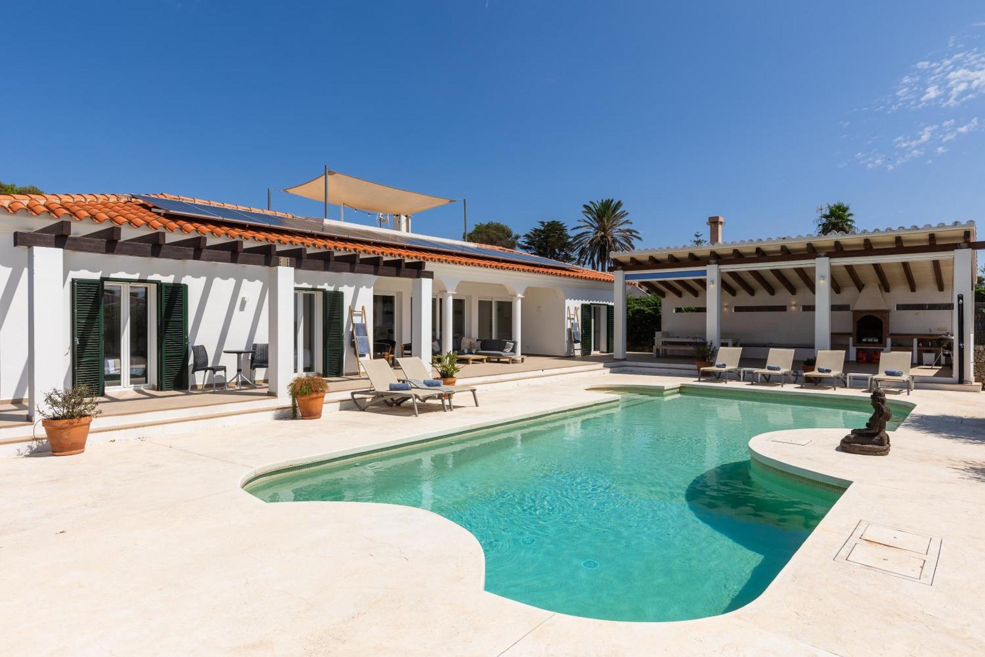 Villa Maravilla With Heatable Pool Rooftopbar With Sea Views And Range Rover *