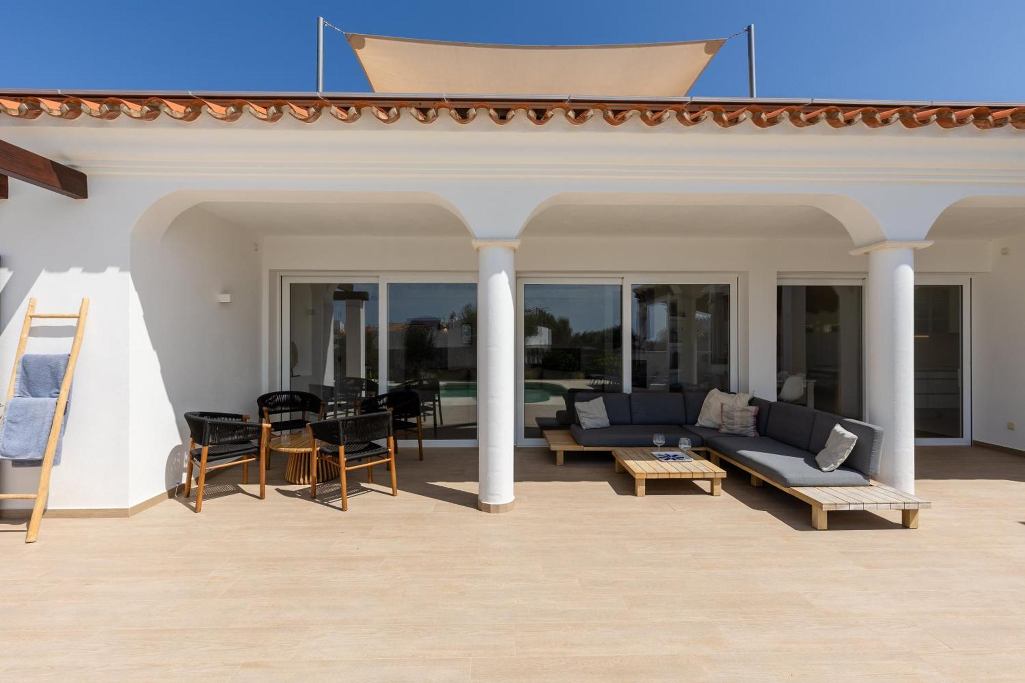 Maravilla With Heatable Pool Rooftopbar With Sea Views And Range Rover Villa *