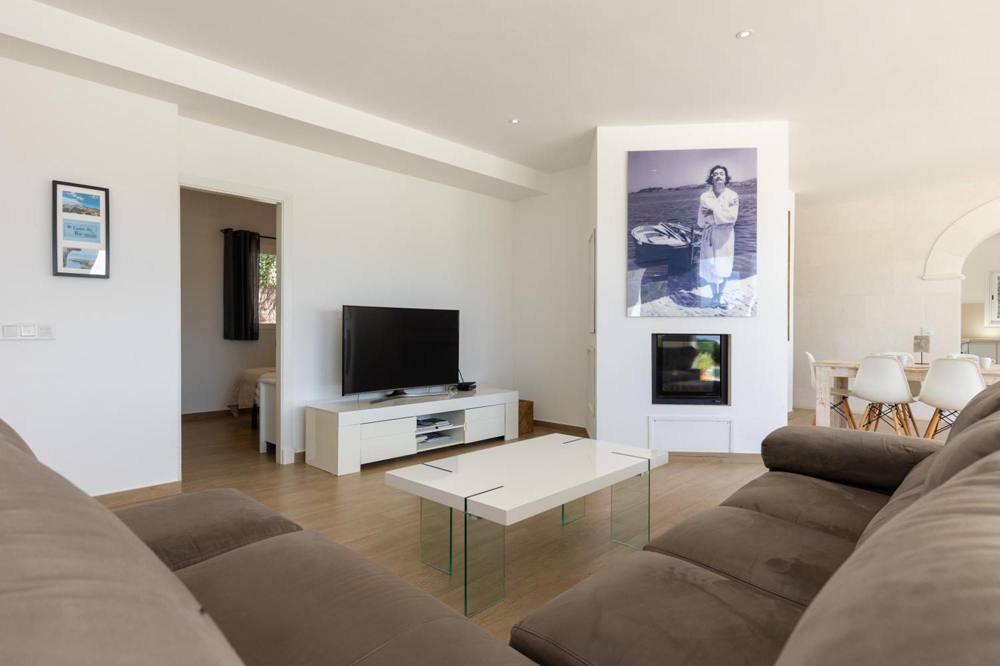 Villa Maravilla With Heatable Pool Rooftopbar With Sea Views And Range Rover Binibeca