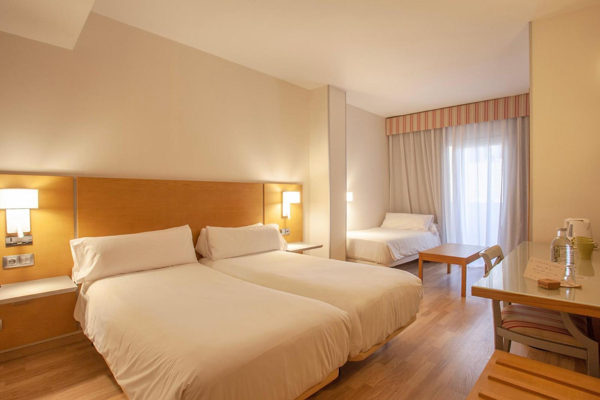 Artiem Capri Hotel 4*