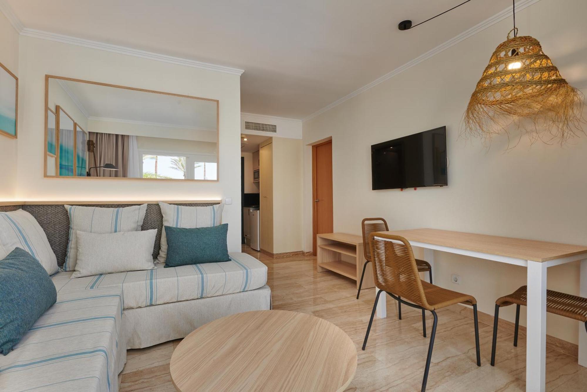 Hotel Grupotel Mar De Menorca