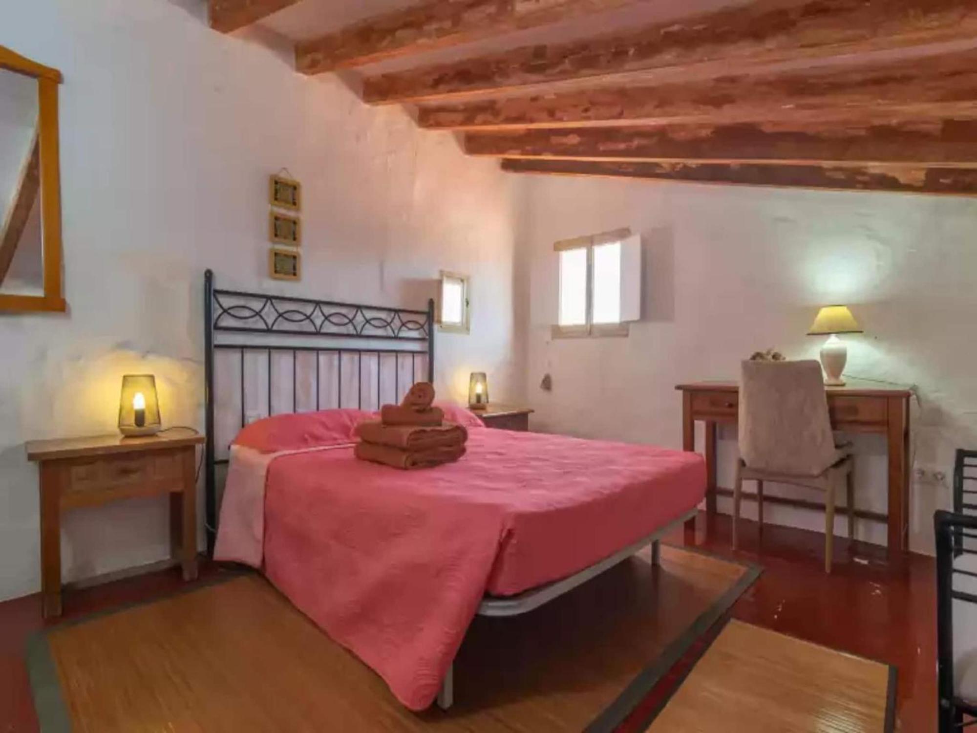 Malbuger Vell 6 - With Private Pool Villa Llumesanas