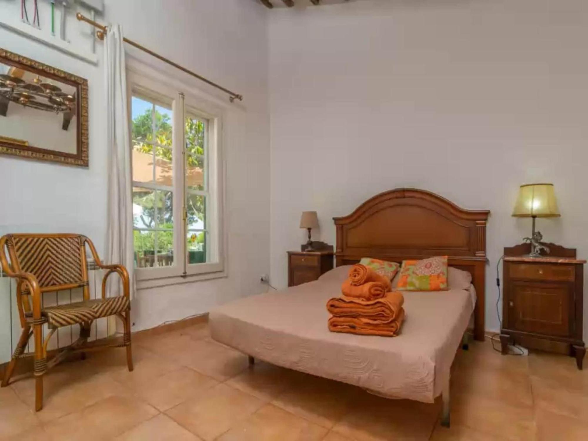 Malbuger Vell 6 - With Private Pool Villa Llumesanas