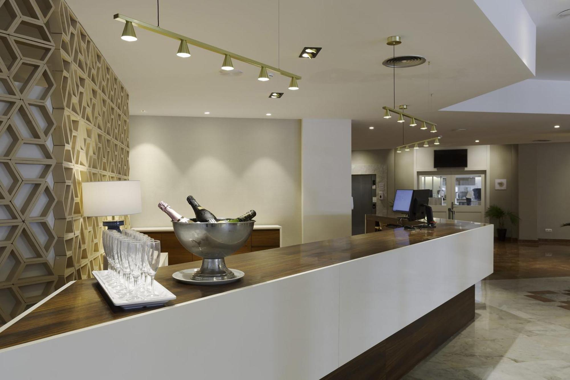 Alua Illa De Menorca Hotel