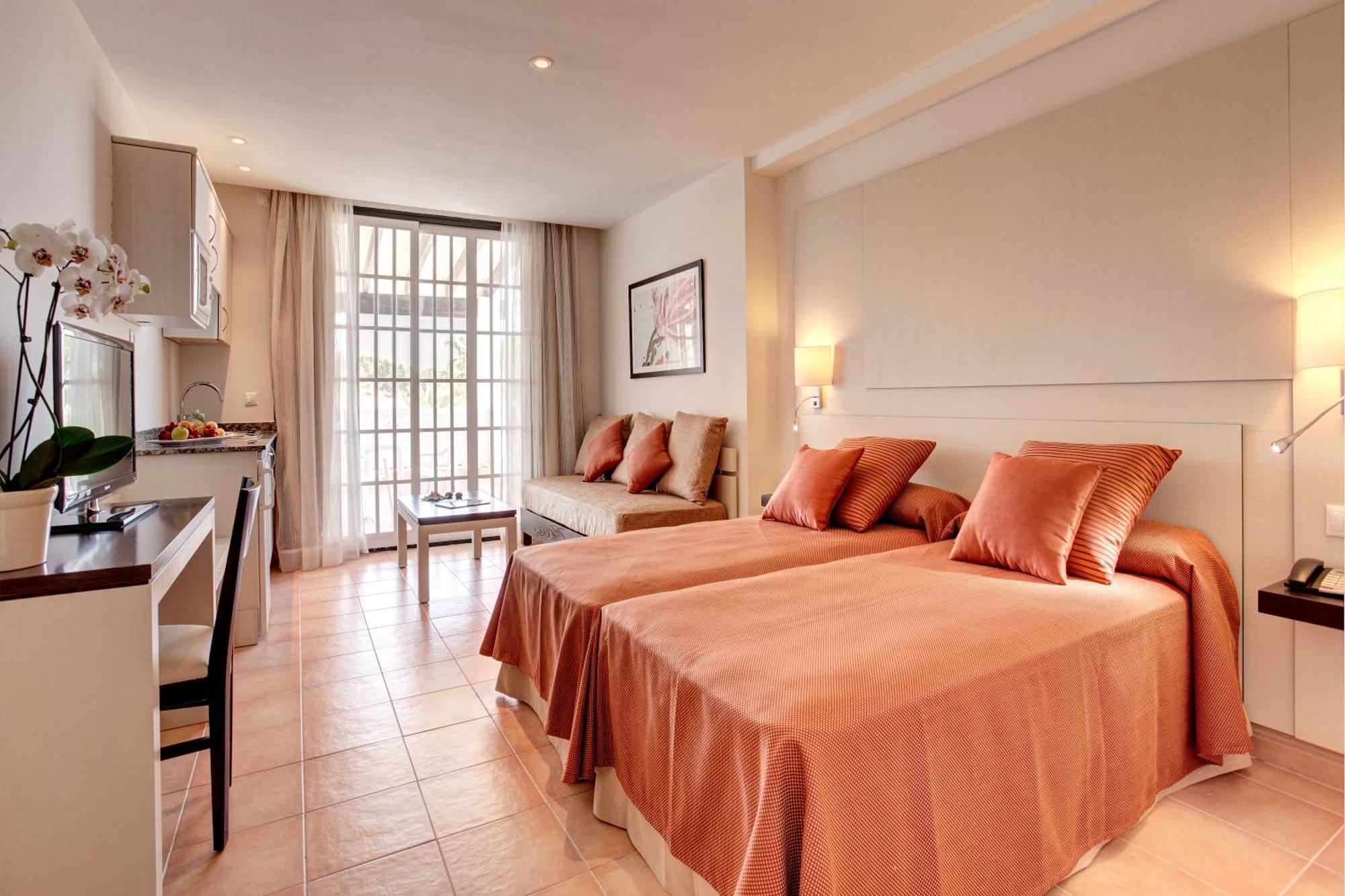 Apartahotel Grupotel Club Menorca Son Xoriguer