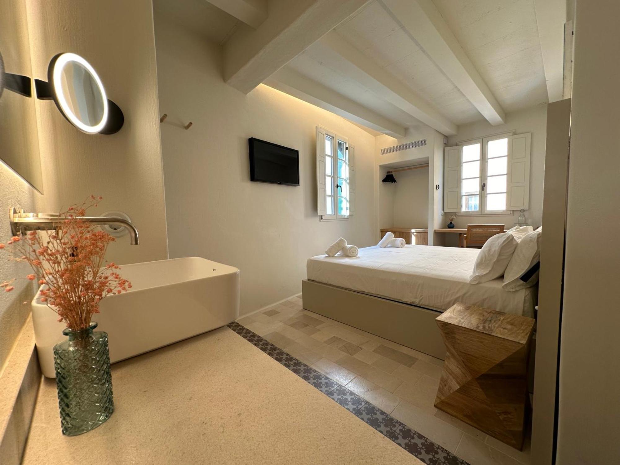 Setblaus Boutique Hotel 4*
