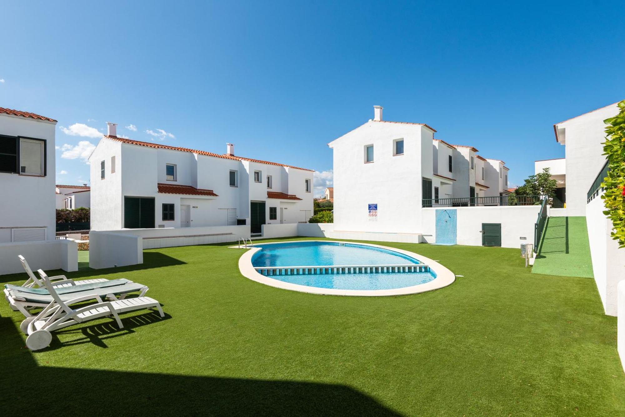 3 Bedroom Villa, 300m To Arenal D'en Castell