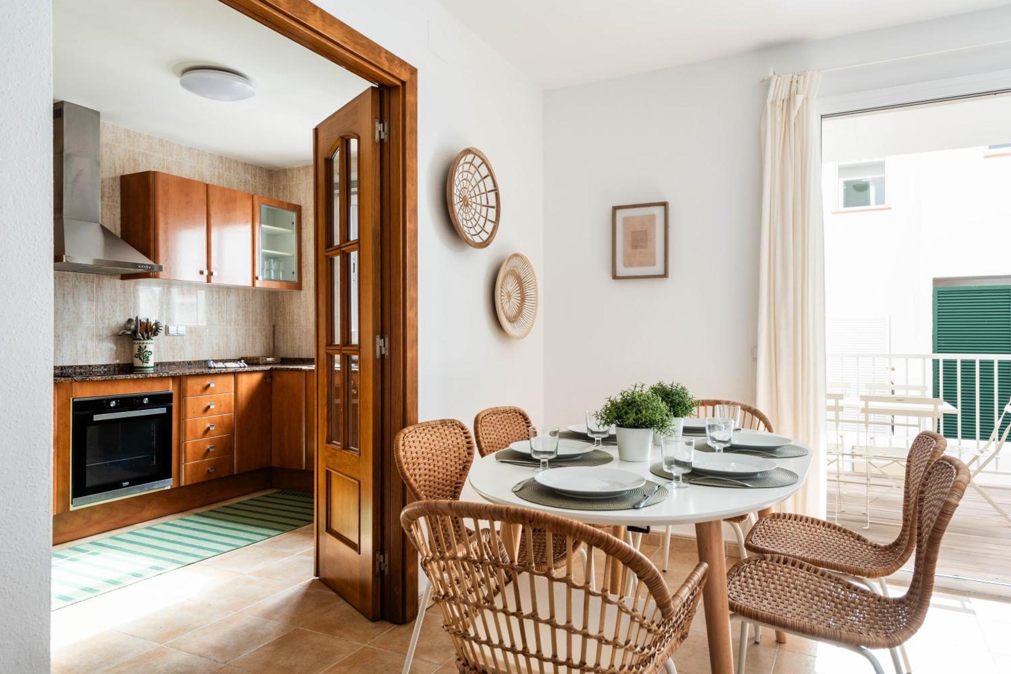 Сasa de vacaciones 3 Bedroom Villa, 300m To Arenal D'en Castell Punta Grossa