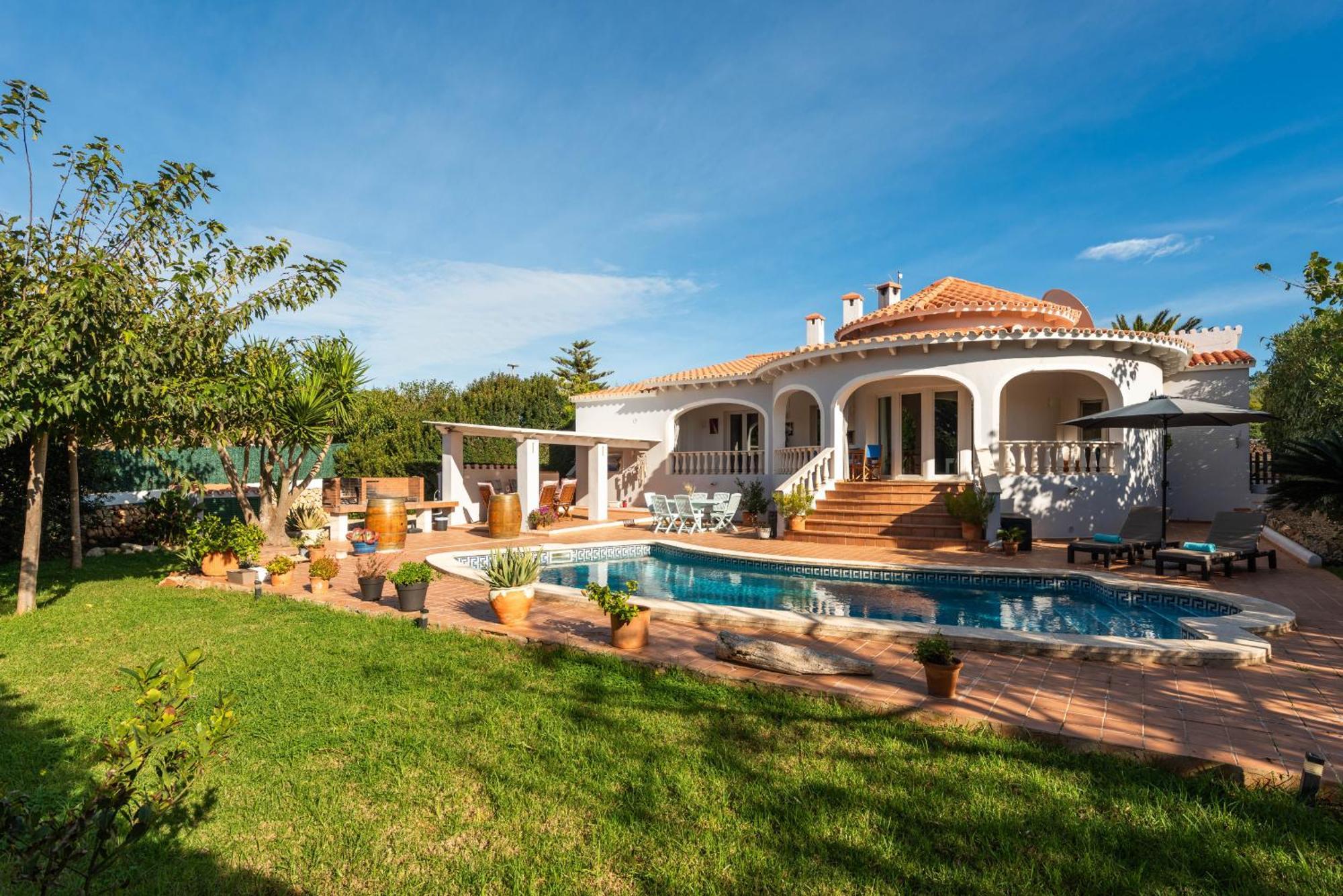 Villa Terrazas - *