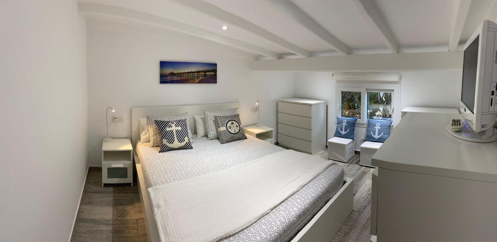 Luxury Oceanfront In An Idyllic Location No1 Сasa de vacaciones Cala'N Bosch (Menorca)
