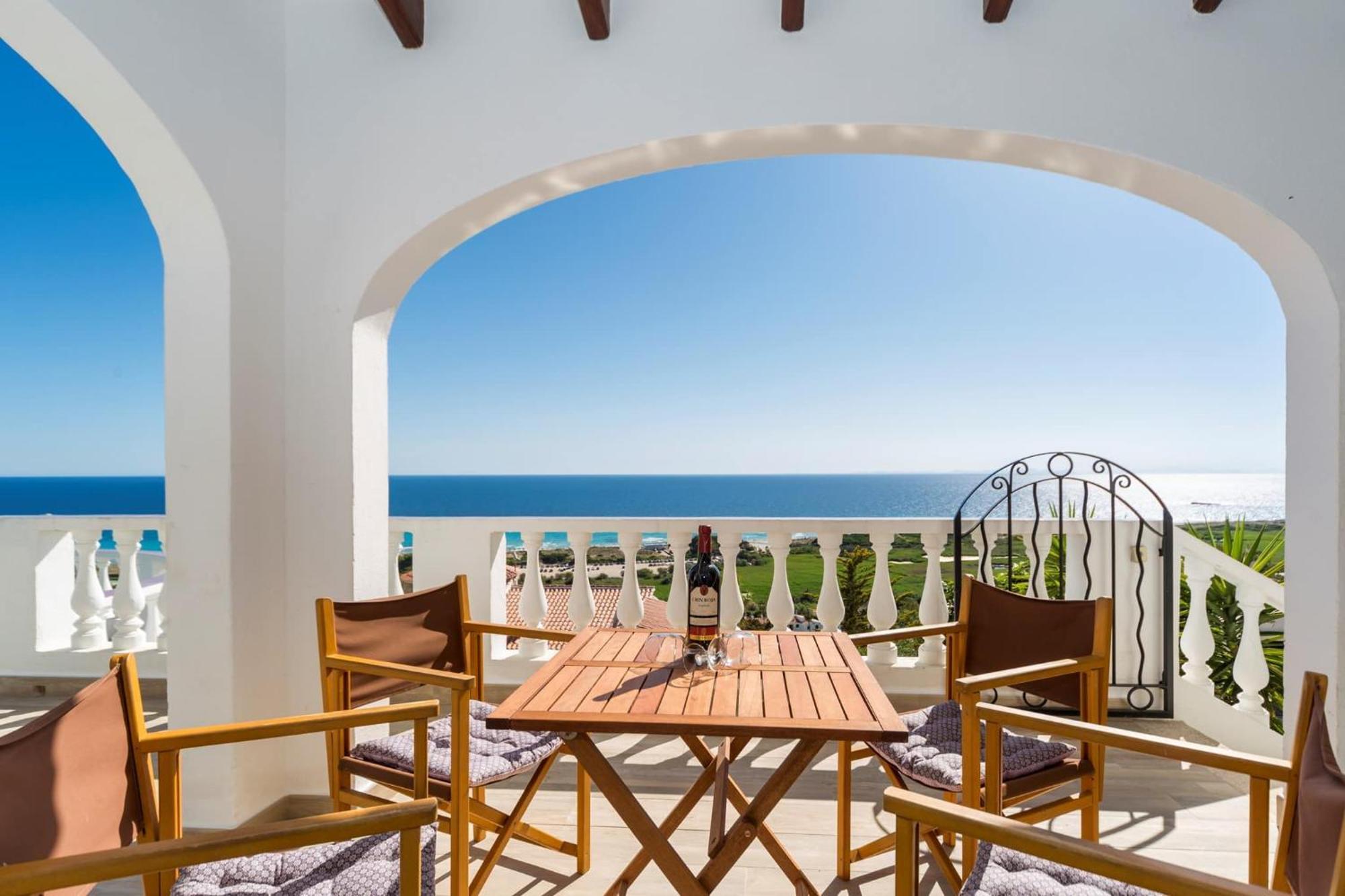 San Jaime View - Stunning Sea Views Close To Сasa de vacaciones *