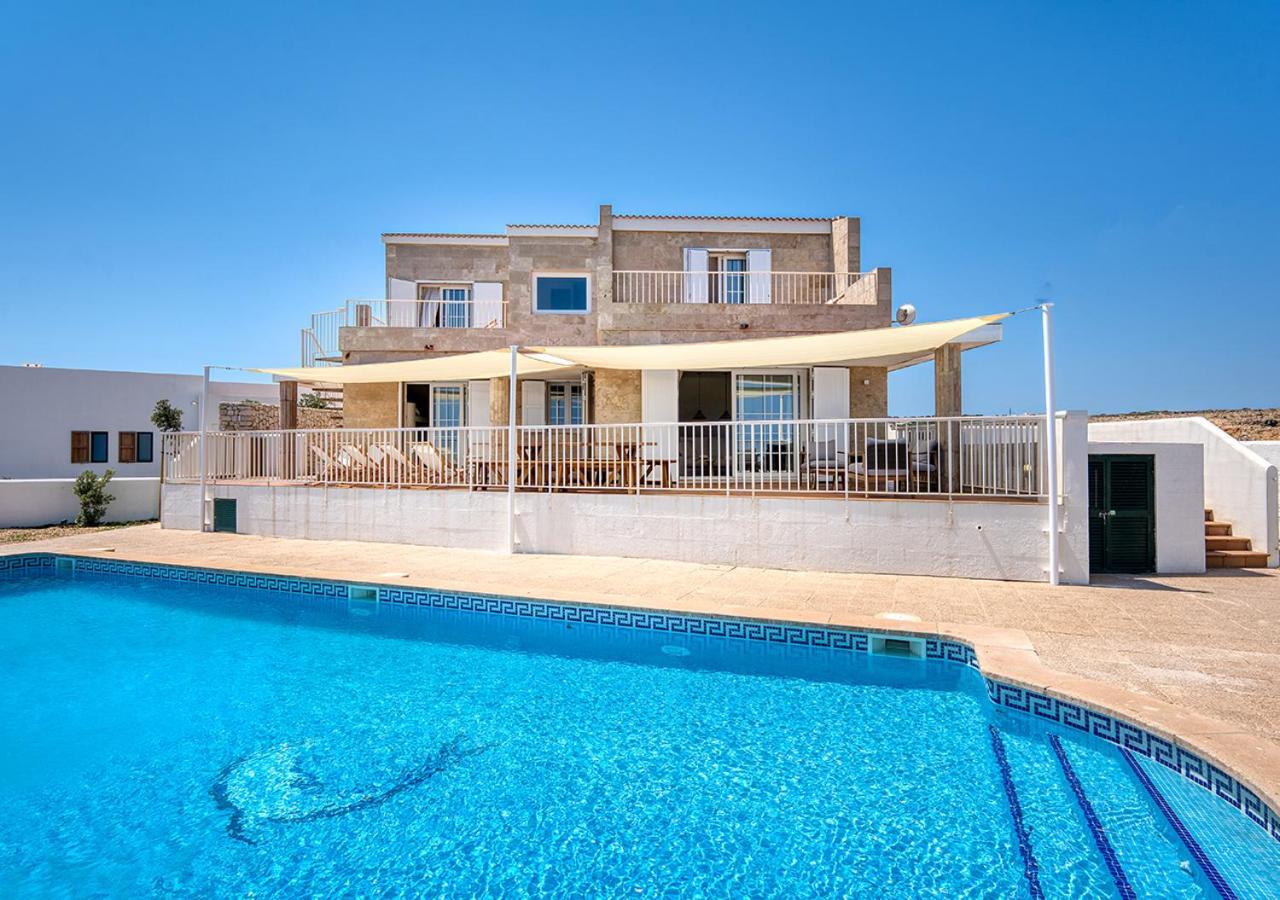 Villa Peaceful Getaway By The Sea In Na Macaret, Menorca *