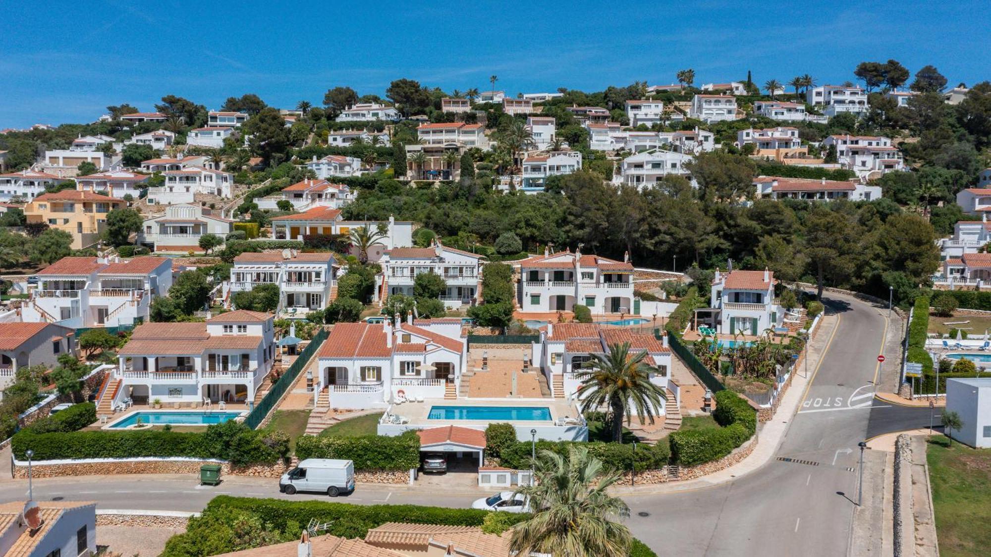 Noelia - Magnificent Sea Views & Close To The Son Bou