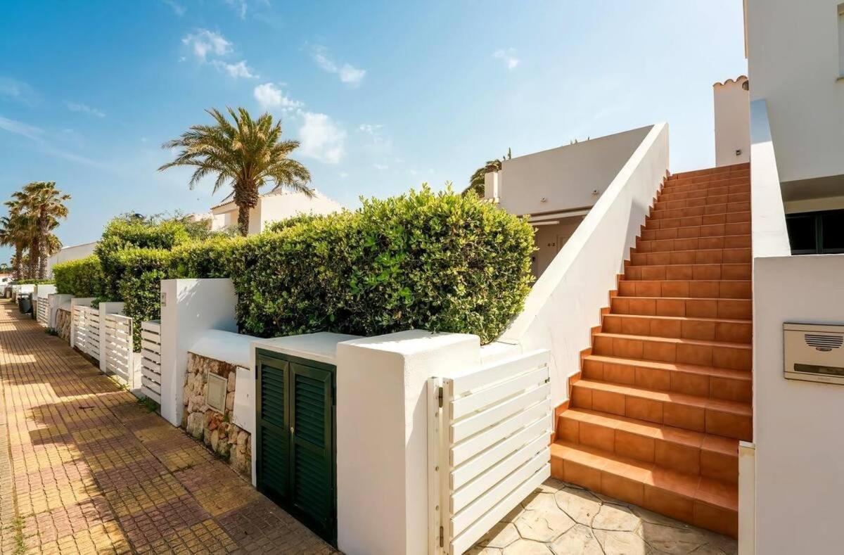 Cozy - 100m Away Apartment *