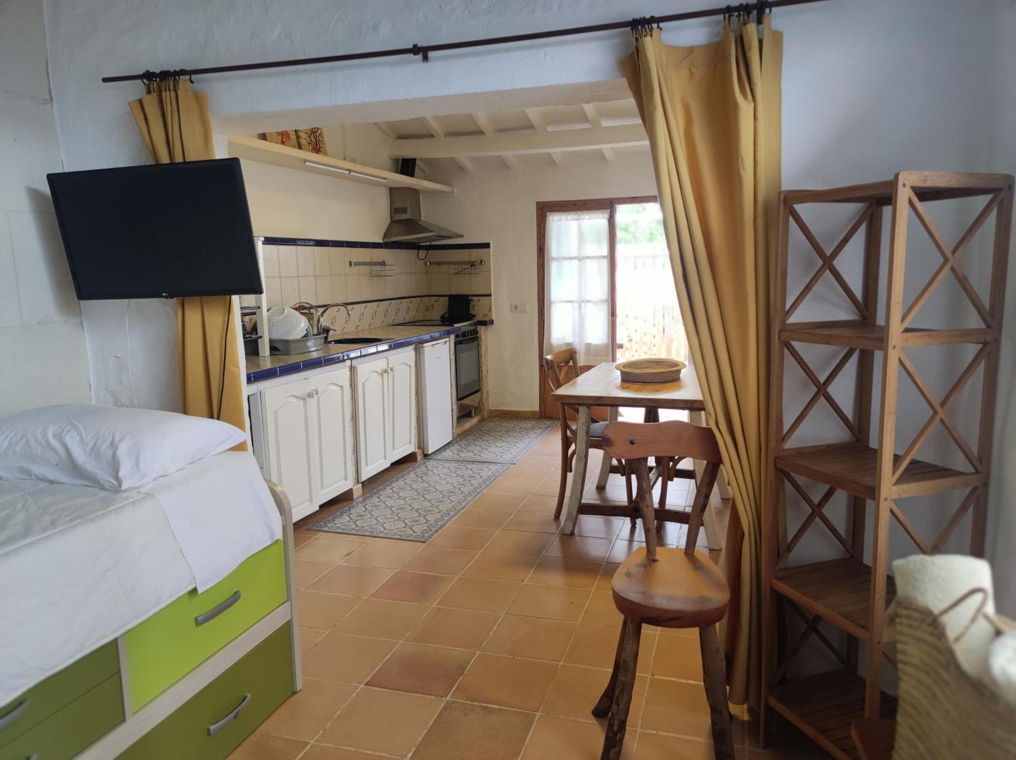 Biniati Des Pi Country house