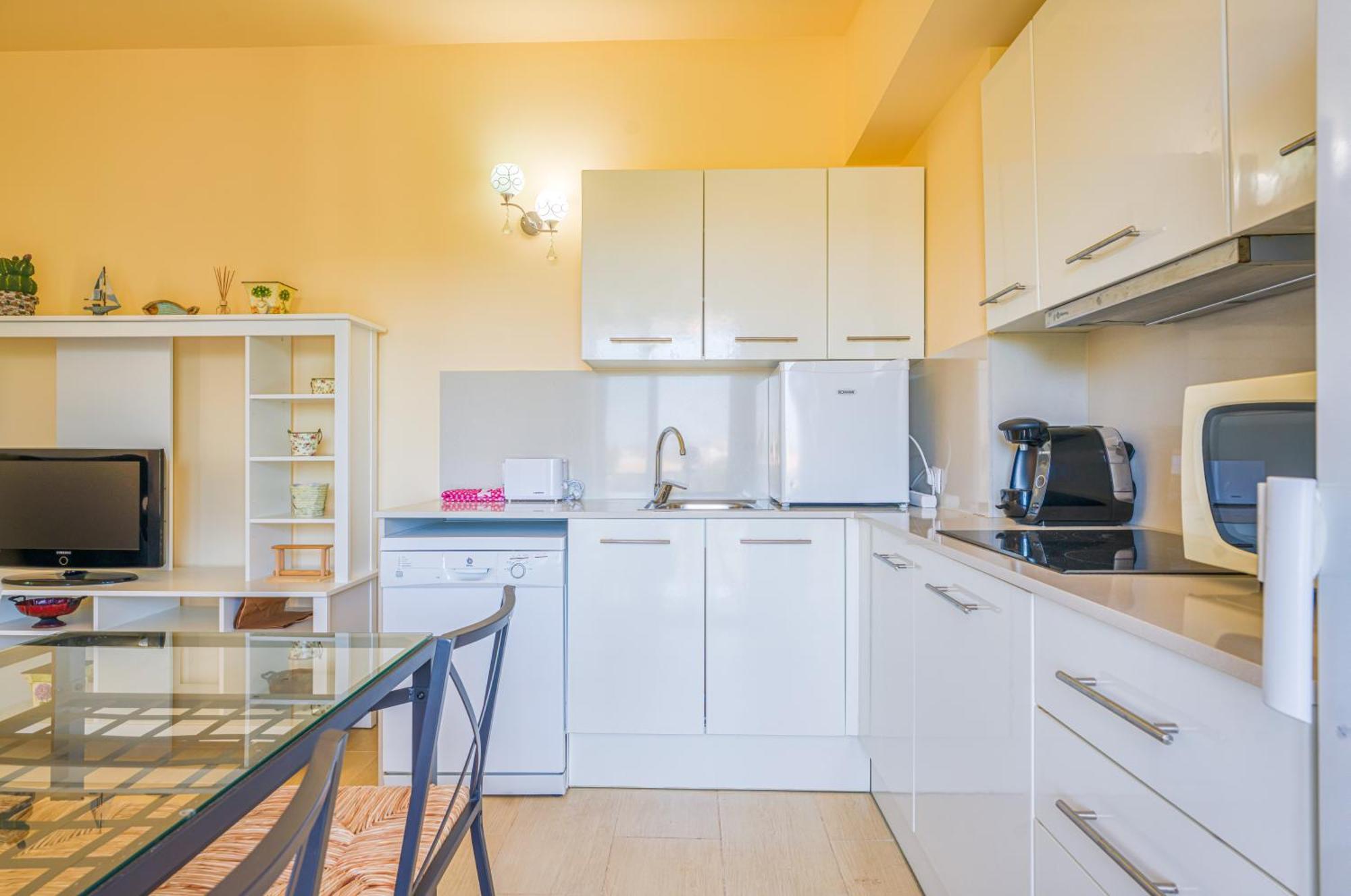 Precioso Duplex En Cala Santandria Con Piscina Y Wifi Apartamento Son Carrio (Menorca)
