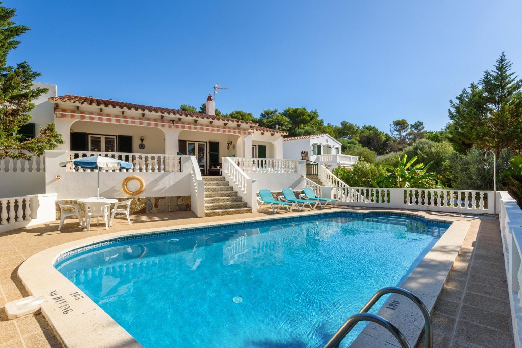 Grosse Familienvilla Mit Viel Platz Сasa de vacaciones