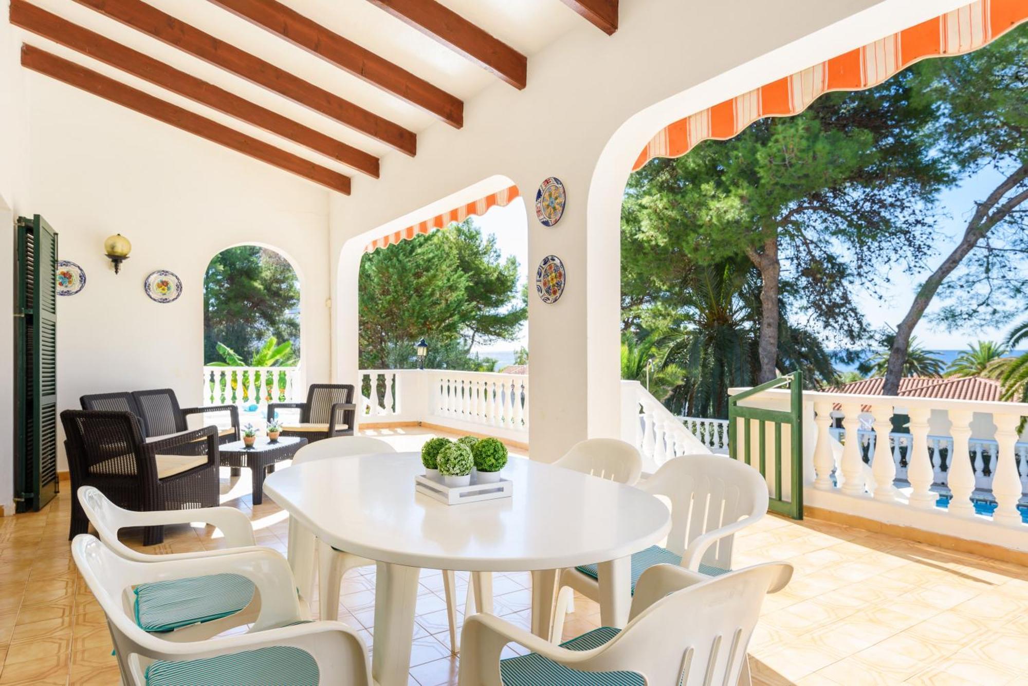 Grosse Familienvilla Mit Viel Platz Сasa de vacaciones *