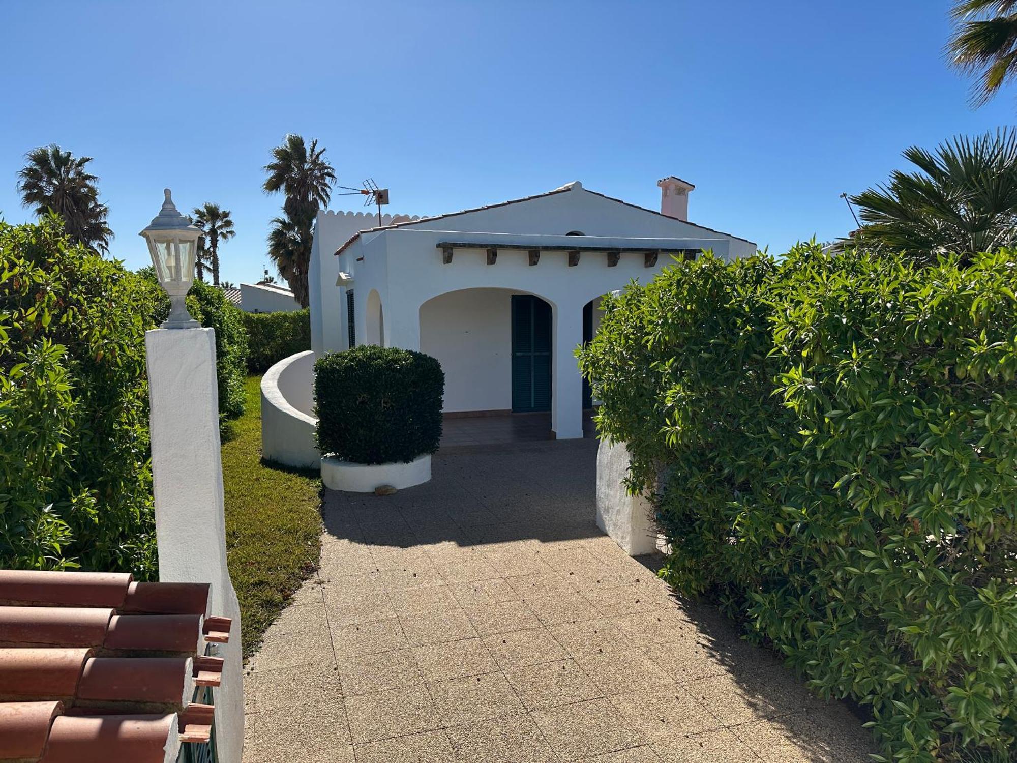 Isabel * Cala'N Bosch (Menorca)