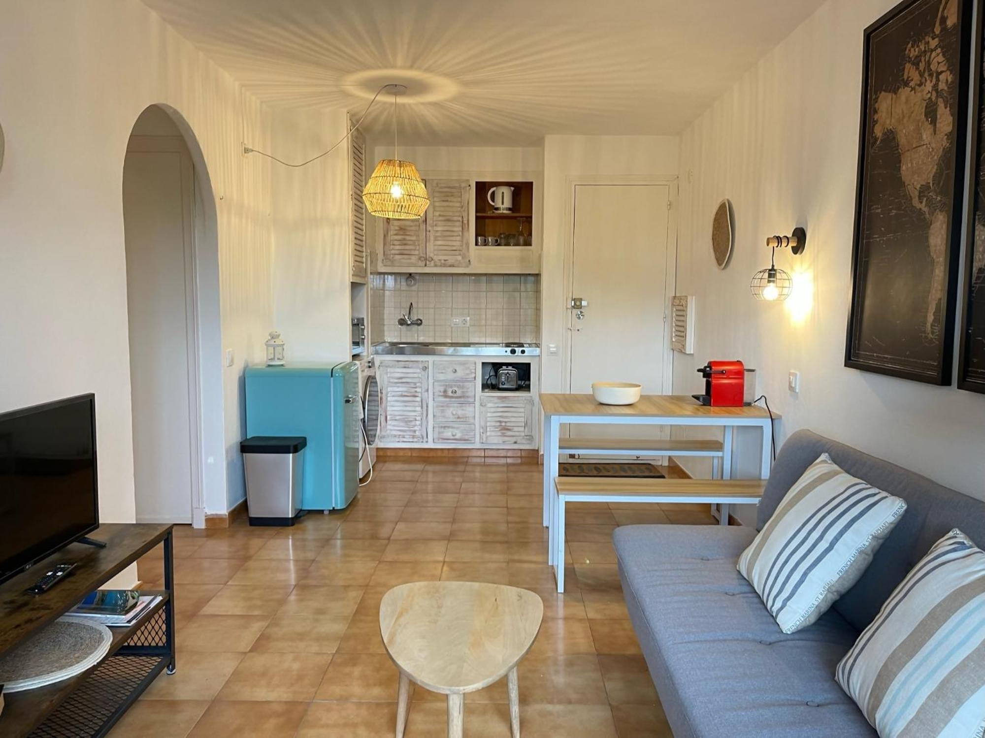 Apartment Tramontana Apto En Planta Baja Con Piscina