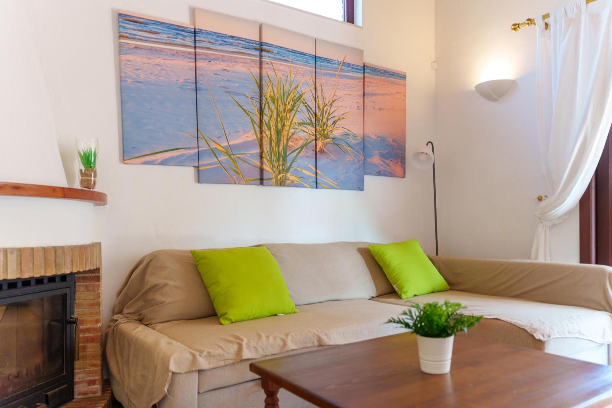 Aure Con Piscina Y Aire Acondicionado