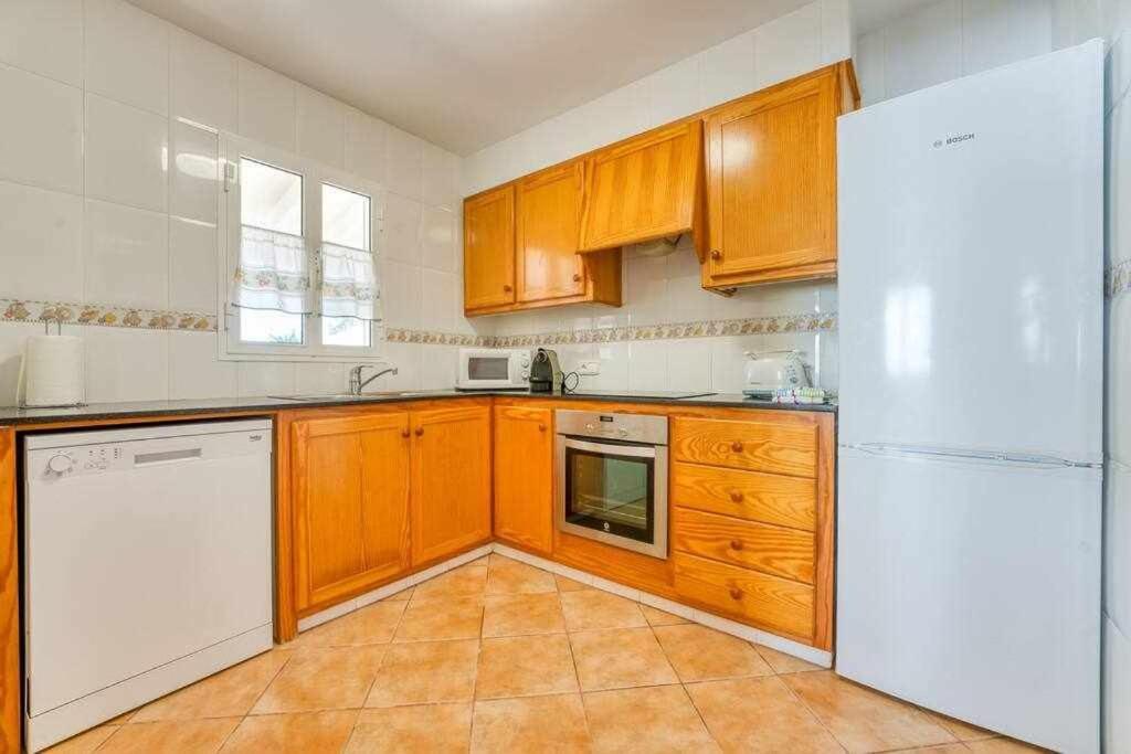 Villa Linardo2 Con Piscina Y Aire Acondicionado Sa Caleta